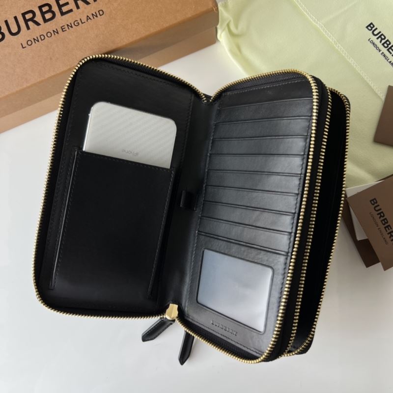 Burberry Clutch Bags